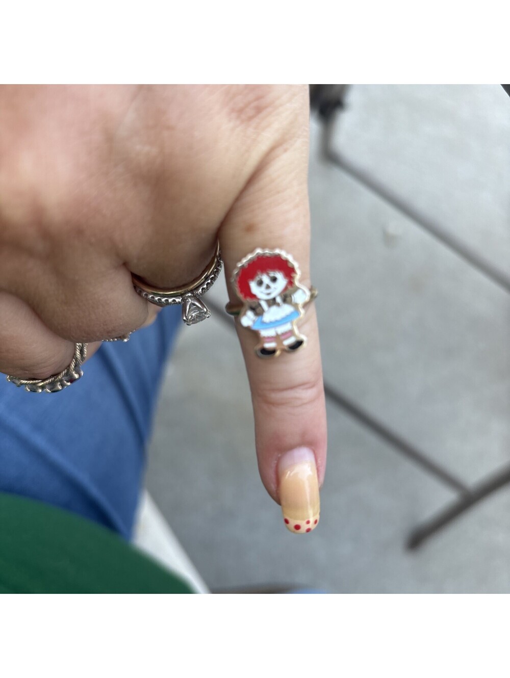 Vintage Raggedy Ann Adjustable Child's Ring Gold Tone Bouquet of Flowers Enamel